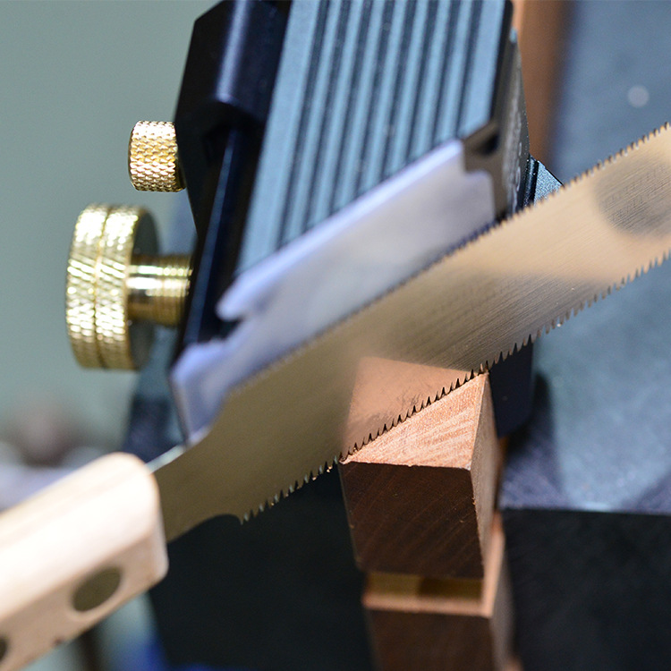 Équerre à double angle de 45 d - Hand Tools avis et prix
